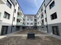 Eladó lakás (téglaépítésű) Budapest IV. kerület, 200m2